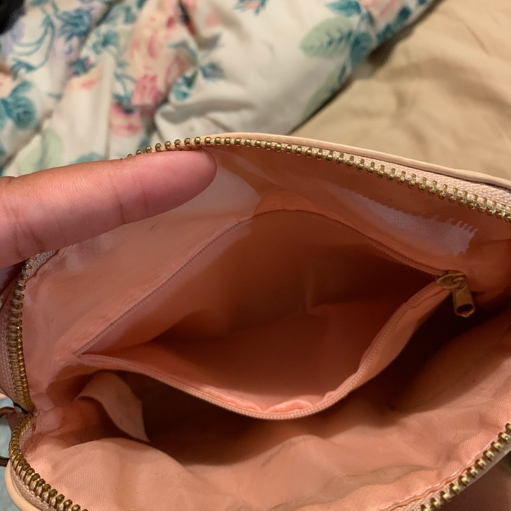 purse - Picture 6 of 6